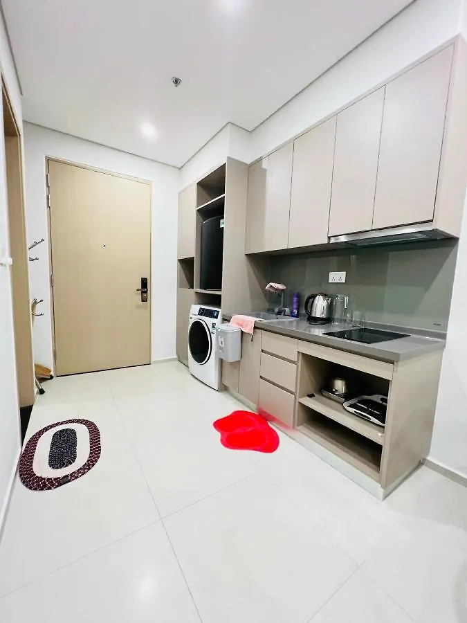 Lucky House - Second Home In The Song Vung Tau 0*,