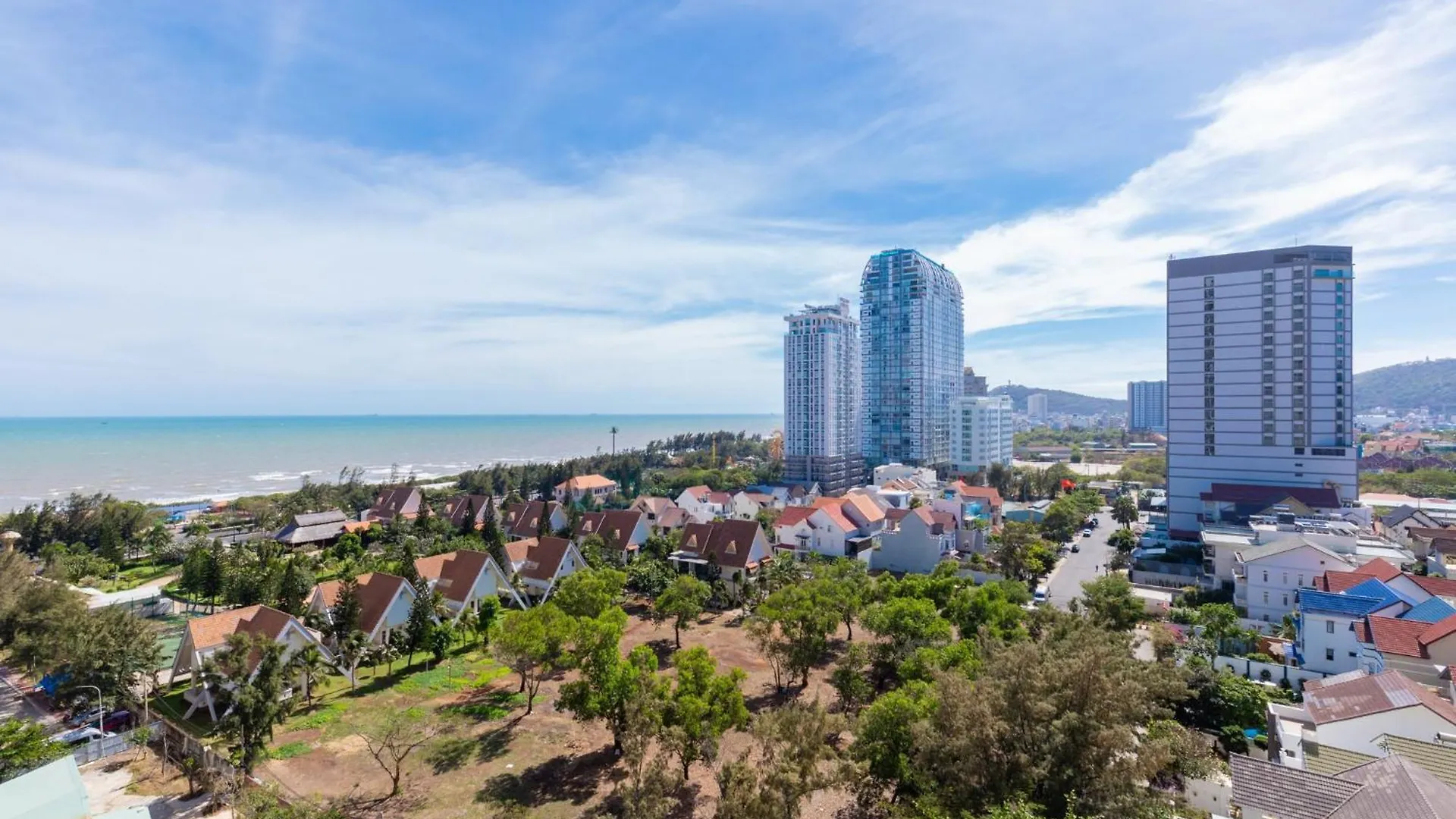 Apartment Lucky House - Second Home In The Song Vung Tau