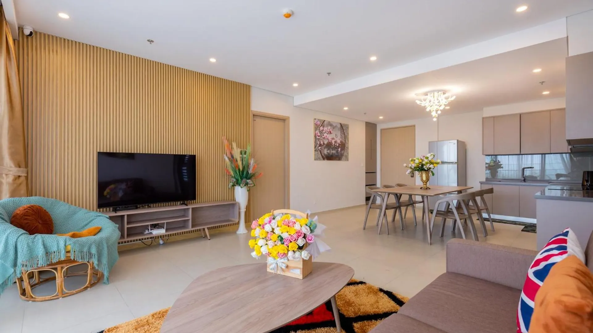 Lucky House - Second Home In The Song Vung Tau 0*,