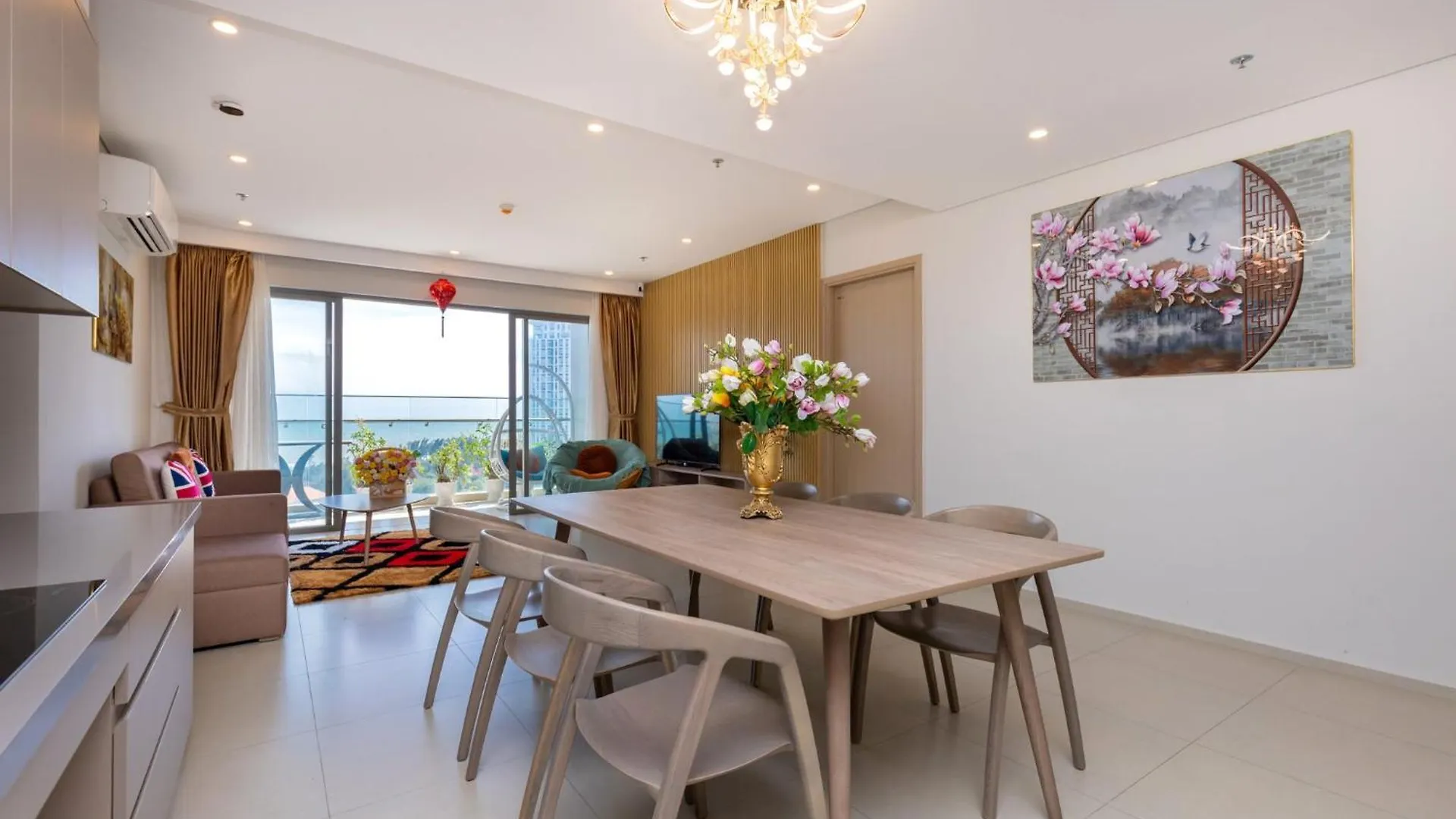 Lucky House - Second Home In The Song Vung Tau