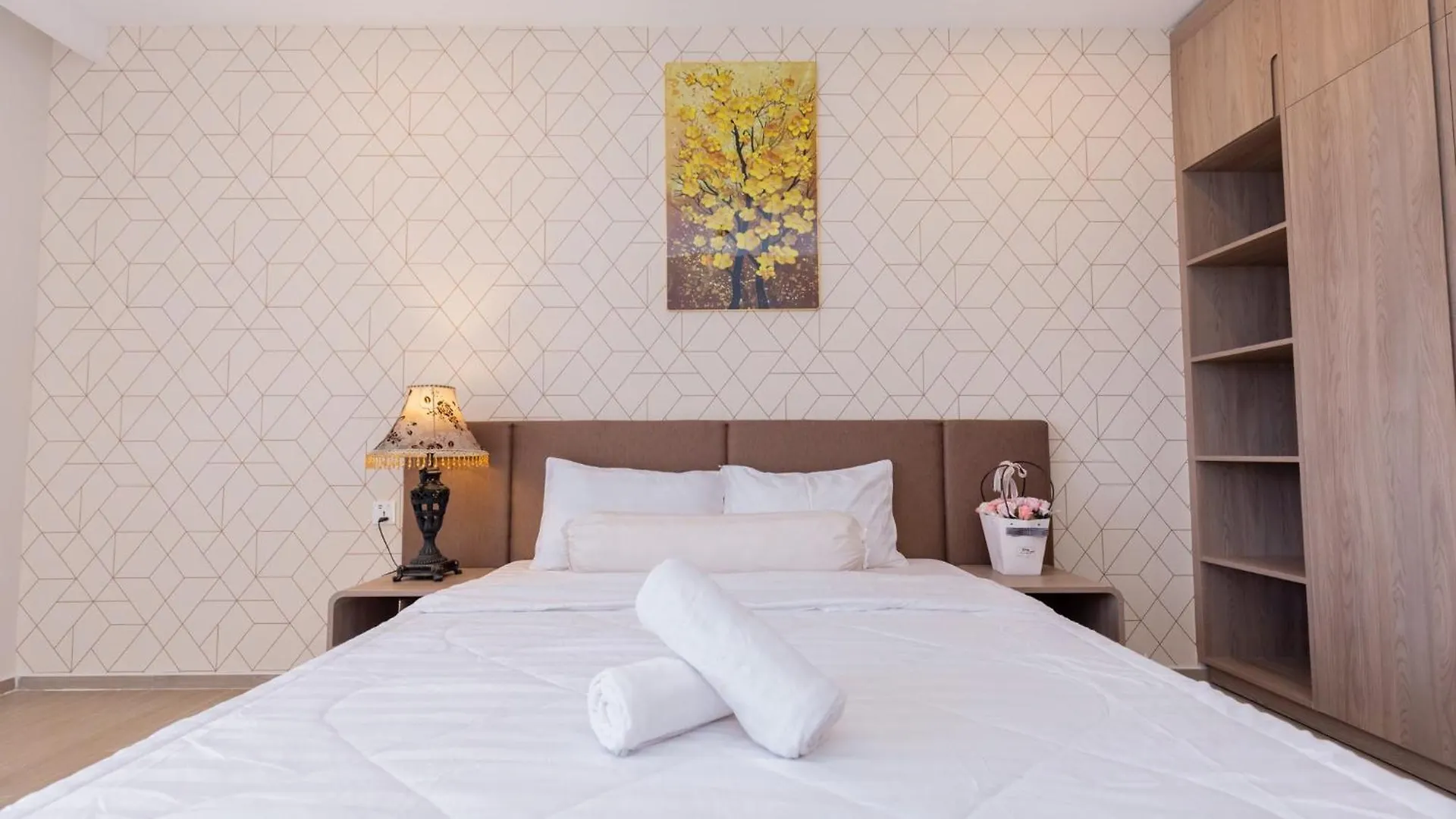 Apartment Lucky House - Second Home In The Song Vung Tau Vietnam